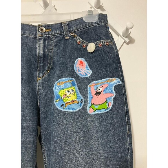 Women's Jones New York Denim Bell Bottom Jeans Sz 6 Custom Patchwork Characters - Picture 5 of 16